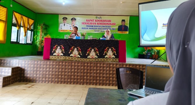 MTsN 1 Tebo Perkuat Komitmen: Riska Titania Ikuti Rapat Koordinasi Stratifikasi Madrasah Sehat Kabupaten Tebo
