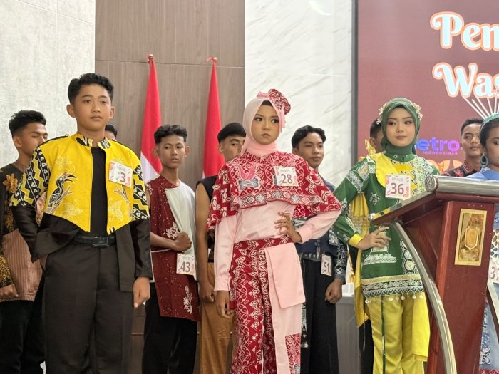 11 orang Siswa MTsN 1 Tebo Tampil Memukau Pada unjuk bakat