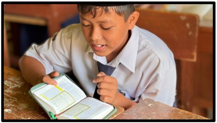 Semai Nilai Religius, Siswa MTsN 1 Tebo Rutin Tadarus Al-Quran Sebelum KBM Semai Nilai Religius, Siswa MTsN 1 Tebo Rutin Tadarus Al-Quran Sebelum KBM