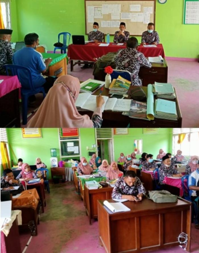 RAPAT PEMANTAPAN AKREDITASI TAHAP KE II RAPAT PEMANTAPAN AKREDITASI TAHAP KE II