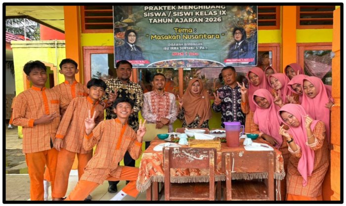 Kreativitas Tanpa Batas: Siswa Kelas IX MTsN 1 Tebo Sulap Ruang Kelas Jadi Restoran dalam Ujian Praktek Tata Hidang