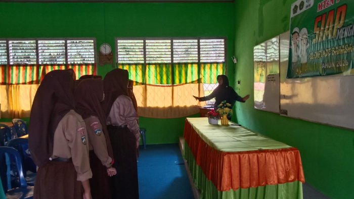 Siswa MTsN 1 Tebo Latihan Paduan Suara Jelang Perpisahan