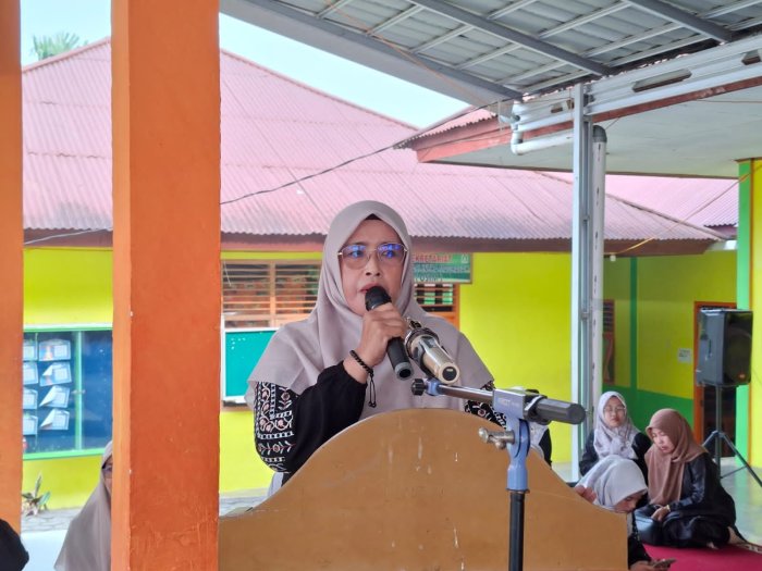 Buka Secara Resmi MTQ MTsN 1 Tebo, Kepala Madrasah Dorong Pembentukan Karakter Generasi Qurani