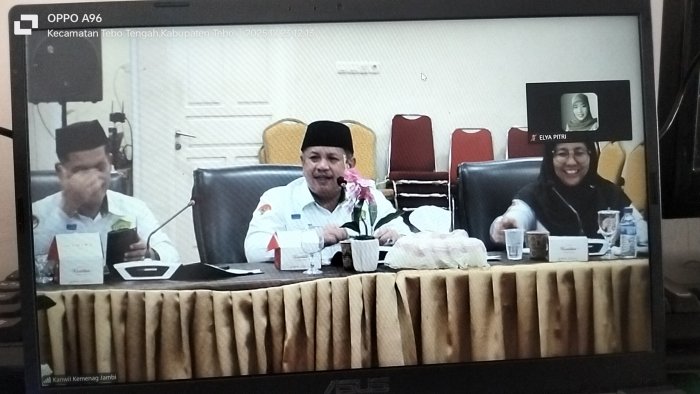 Kepala MTsN 1 Tebo Ikuti Diskusi Layanan Publik Kemenag Jambi