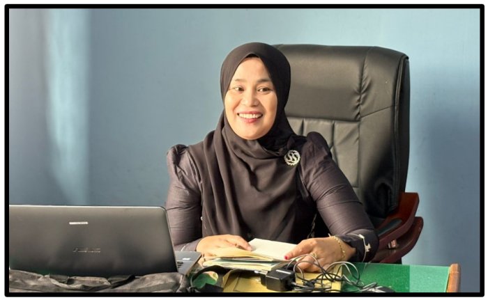 Mengenal Sosok Hj. Tri Desi Umroh, S.Pd.I: Nahkoda Administrasi yang Enerjik dan Berdedikasi di MTsN 1 Tebo