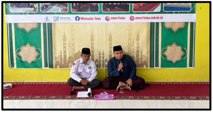 Tingkatkan Kualitas Seni Baca Al-Quran, Siswa MTsN 1 Tebo Gelar Latihan Tilawah Bersama Ustad Ifdol Tingkatkan Kualitas Seni Baca Al-Quran, Siswa MTsN 1 Tebo Gelar Latihan Tilawah Bersama Ustad Ifdol