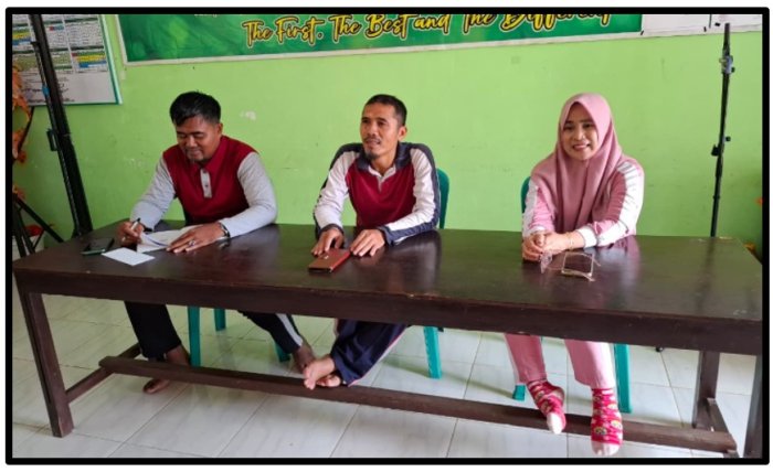 MTsN 1 Tebo Gelar Rapat Persiapan Upacara HGN dan Perlombaan Guru MTsN 1 Tebo Gelar Rapat Persiapan Upacara HGN dan Perlombaan Guru