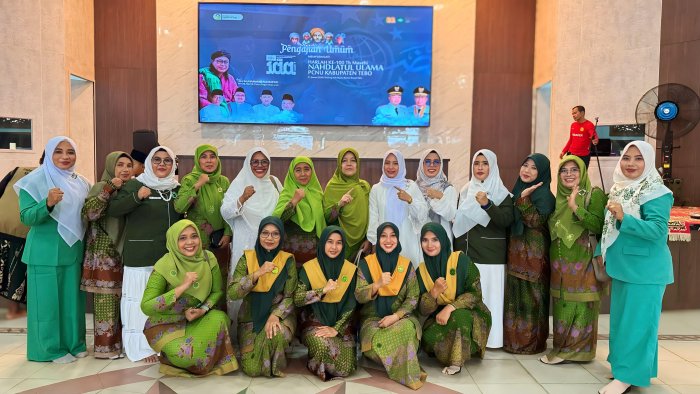 Kepala MTsN 1 Tebo Hadiri Peringatan Satu Abad NU