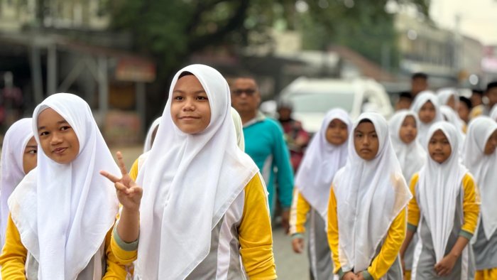 MTsN 1 Tebo Gelar Jalan Santai Meriah di Sabtu Pagi