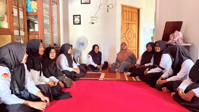 Guru MTsN 1 Tebo Sakit, Rekan Guru Berikan Dukungan Guru MTsN 1 Tebo Sakit, Rekan Guru Berikan Dukungan