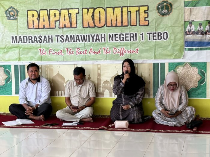 Sinergi Komite dan Orang Tua Dukung Pendidikan MTsN 1 Tebo