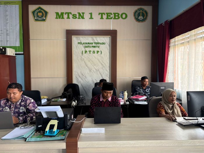 Lima Pegawai MTsN 1 Tebo Ikuti Orientasi PPPK Online