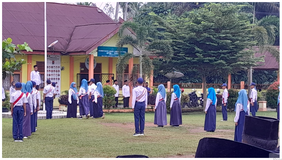 PERINGATI HARI KEBANGKITAN NASIONAL KE-117, MTsN 1 TEBO LAKSANAKAN UPACARA