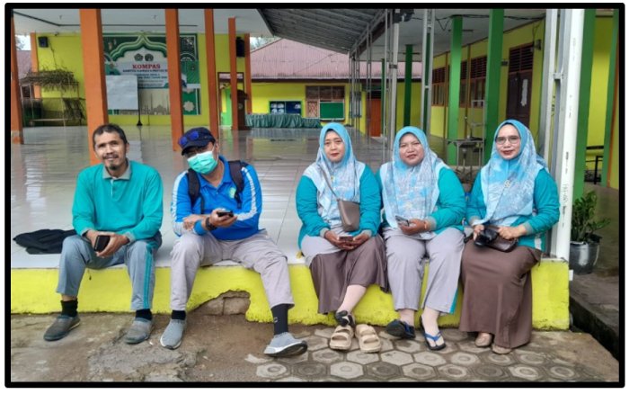 Jaga Efektivitas Pembelajaran Daring, Majelis Guru MTsN 1 Tebo Berkumpul di Aula Tri Utama Kelola Penugasan Siswa