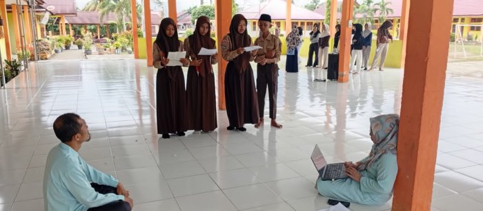 Latih MC Tiga Bahasa, MTsN 1 Tebo Mantapkan Persiapan Haflah Tasyakur*
