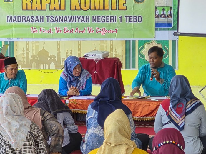 MTsN 1 Tebo Sosialisasikan Tes Kemampuan Akademik 2026 Kepada Komite dan Wali Murid