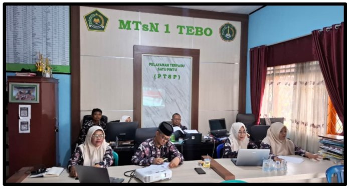 MTsN 1 Tebo Intensifkan Persiapan ZI, Kaur TU dan Tim Inti Ikuti Zoom Meeting Nasional
