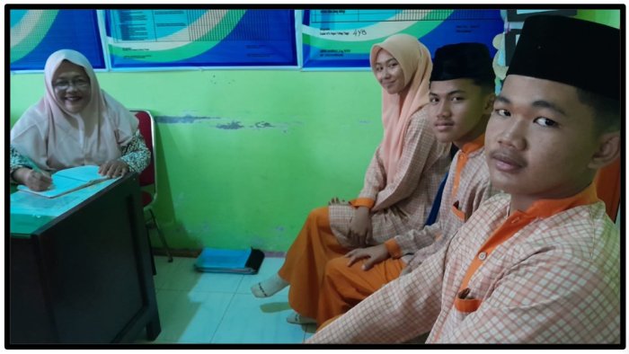 Tingkatkan Kedisiplinan, Waka Kesiswaan MTsN 1 Tebo Gelar Briefing Bersama Ketua OSIM Bahas Patroli Keamanan Sekolah