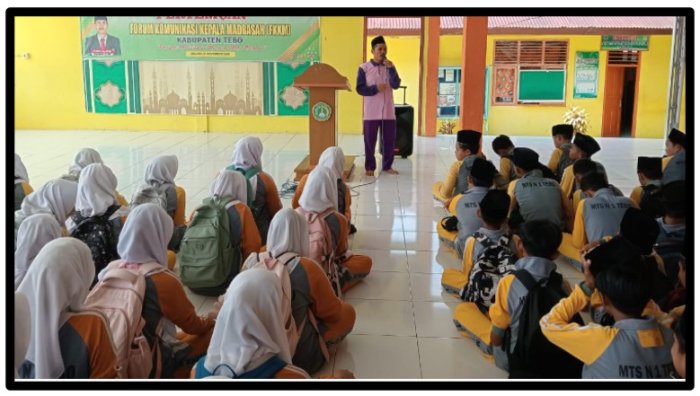 Jelang SAS Ganjil: Waka Kurikulum MTsN 1 Tebo Tekankan Disiplin dan Kesiapan Ujian Jelang SAS Ganjil: Waka Kurikulum MTsN 1 Tebo Tekankan Disiplin dan Kesiapan Ujian