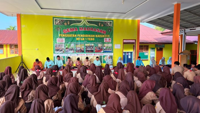 Makna Penting Silaturahmi dalam Al-Quran dan Hadis