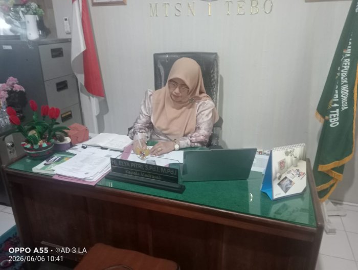 Kepala MTsN 1 Tebo Tandatangani SKL Kelas 9 Tahun Pelajaran 2025/2026