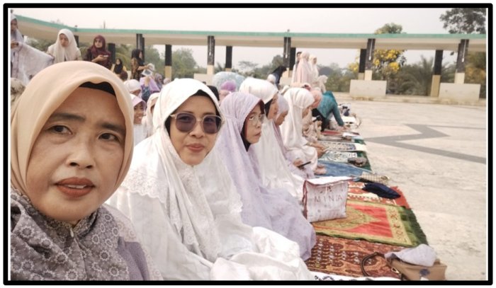 Memohon Diturunkannya Hujan, Keluarga Besar MTsN 1 Tebo Ikuti Sholat Istisqa di Masjid Agung Al-Ittihad