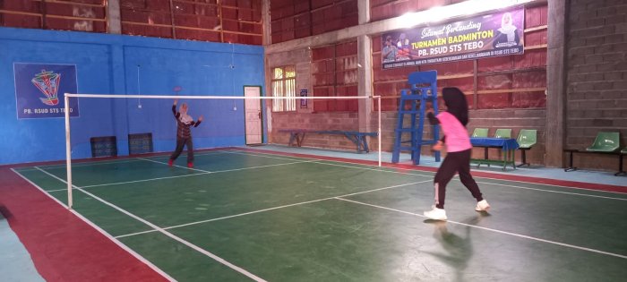 MTsN 1 Tebo Adakan Seleksi Atlet Badminton Persiapan Ajang O2SN MTsN 1 Tebo Adakan Seleksi Atlet Badminton Persiapan Ajang O2SN